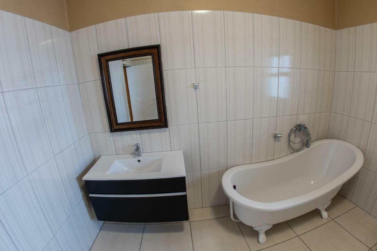 Meransha Self Catering Cc Walvis Bay Exterior foto