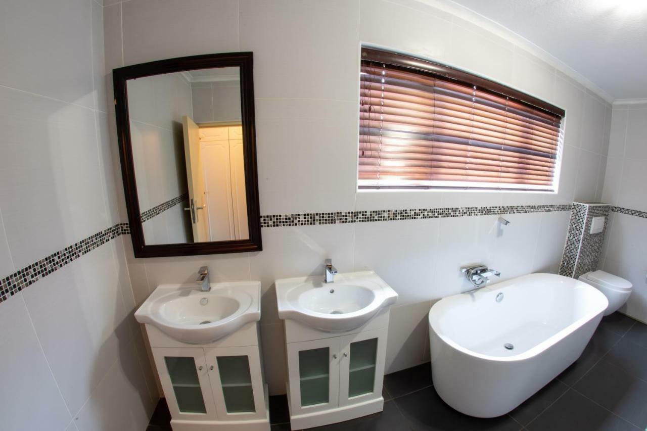 Meransha Self Catering Cc Walvis Bay Exterior foto