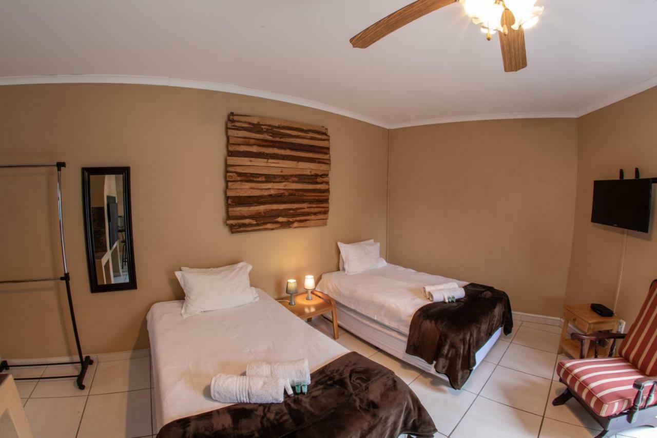 Meransha Self Catering Cc Walvis Bay Exterior foto
