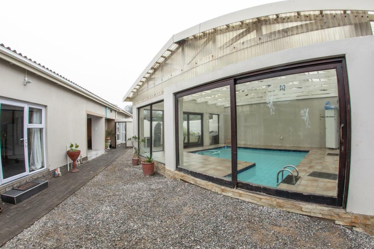 Meransha Self Catering Cc Walvis Bay Exterior foto