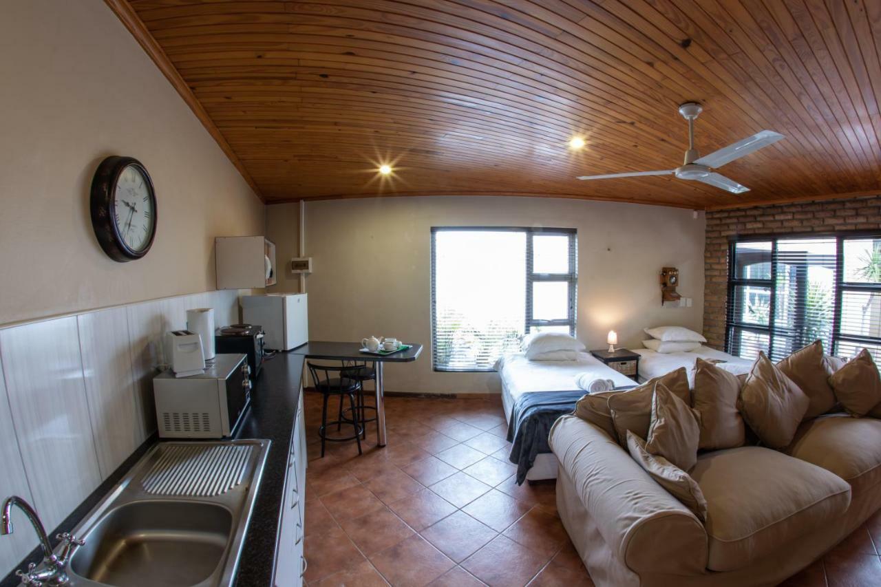 Meransha Self Catering Cc Walvis Bay Exterior foto