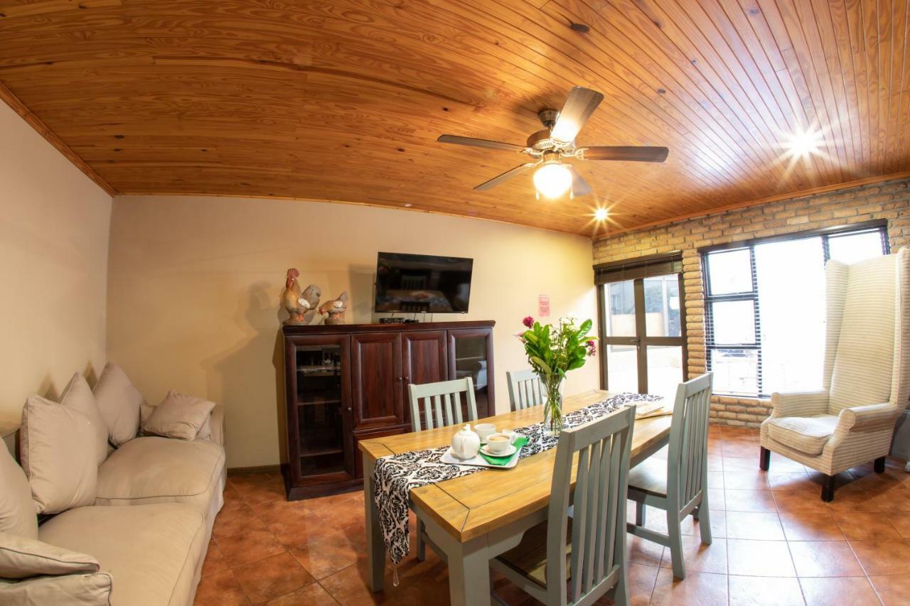 Meransha Self Catering Cc Walvis Bay Exterior foto